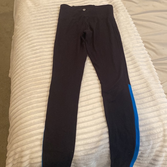 LULU LEMON Reversible Reflective Workout Aligned Leggings - Picture 2 of 4